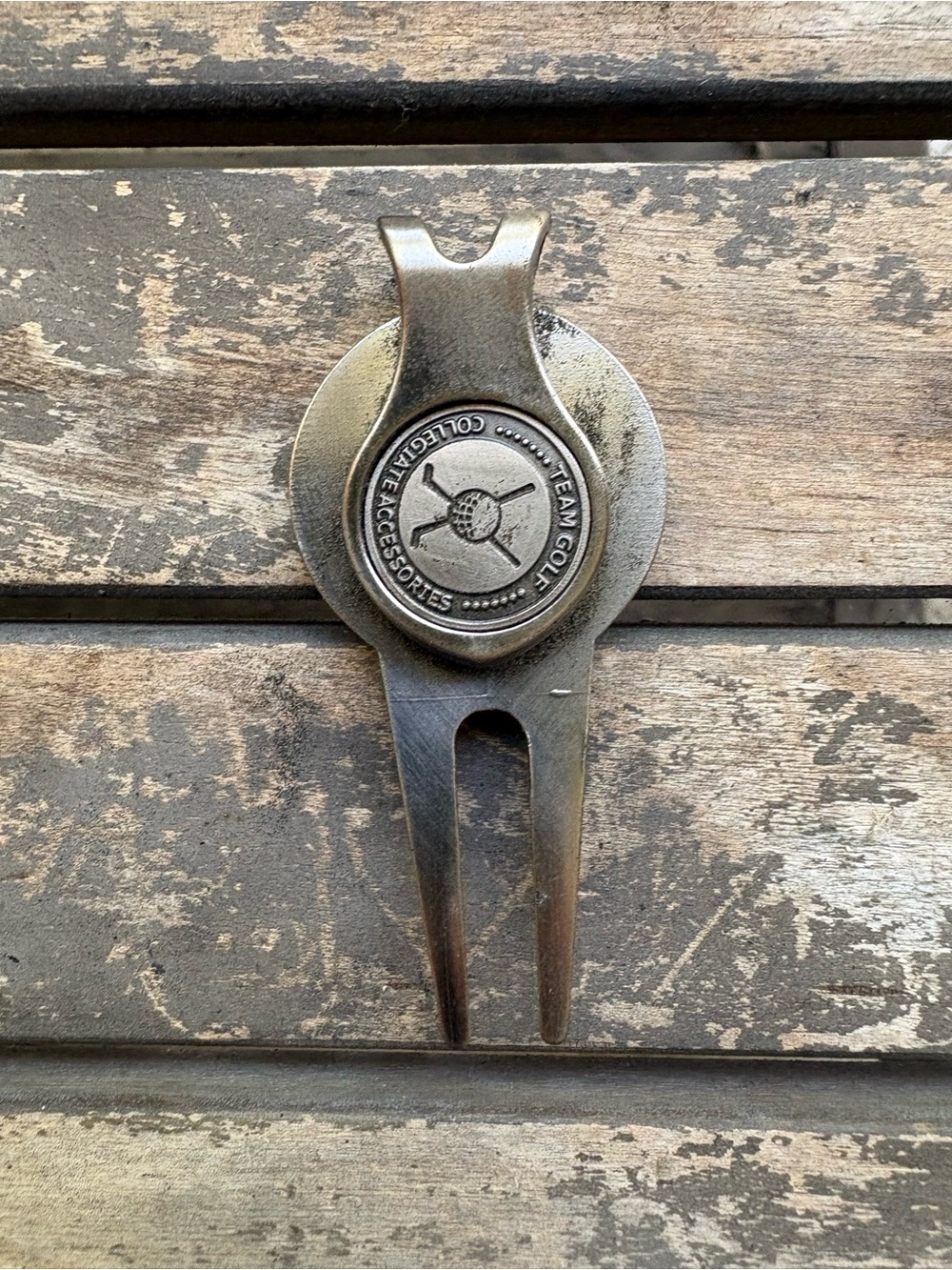 University of Michigan Blue and Yellow Golf Divot Repair Tool - Picture 5 of 8